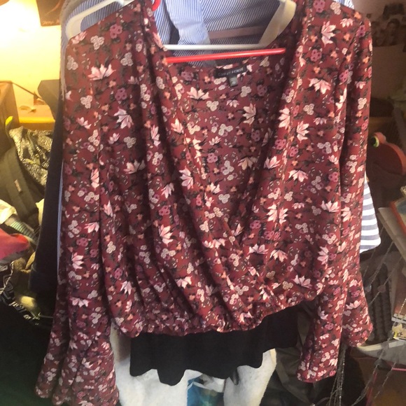 curvy sense Tops - Plus size floral crop top